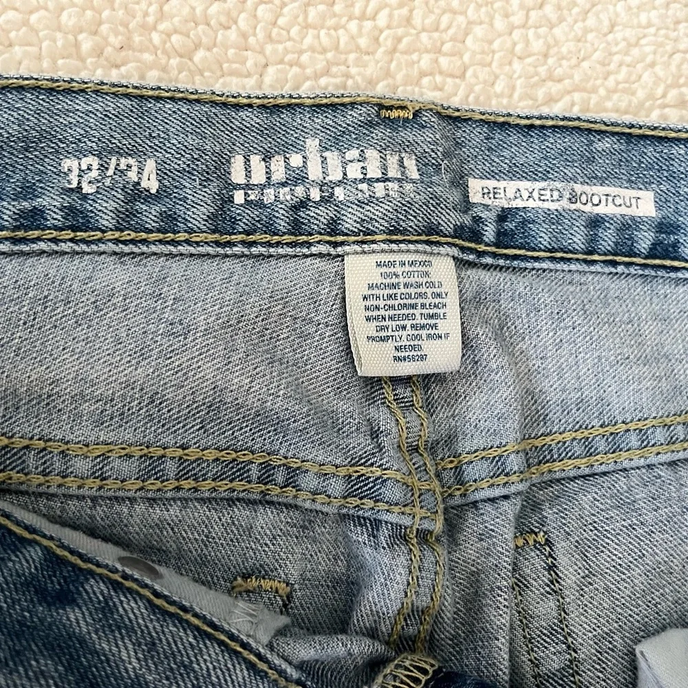 Urban Pipeline Men’s Light Blue Relaxed Bootcut Denim Jeans, Size 32x34 - Picture 4 of 10